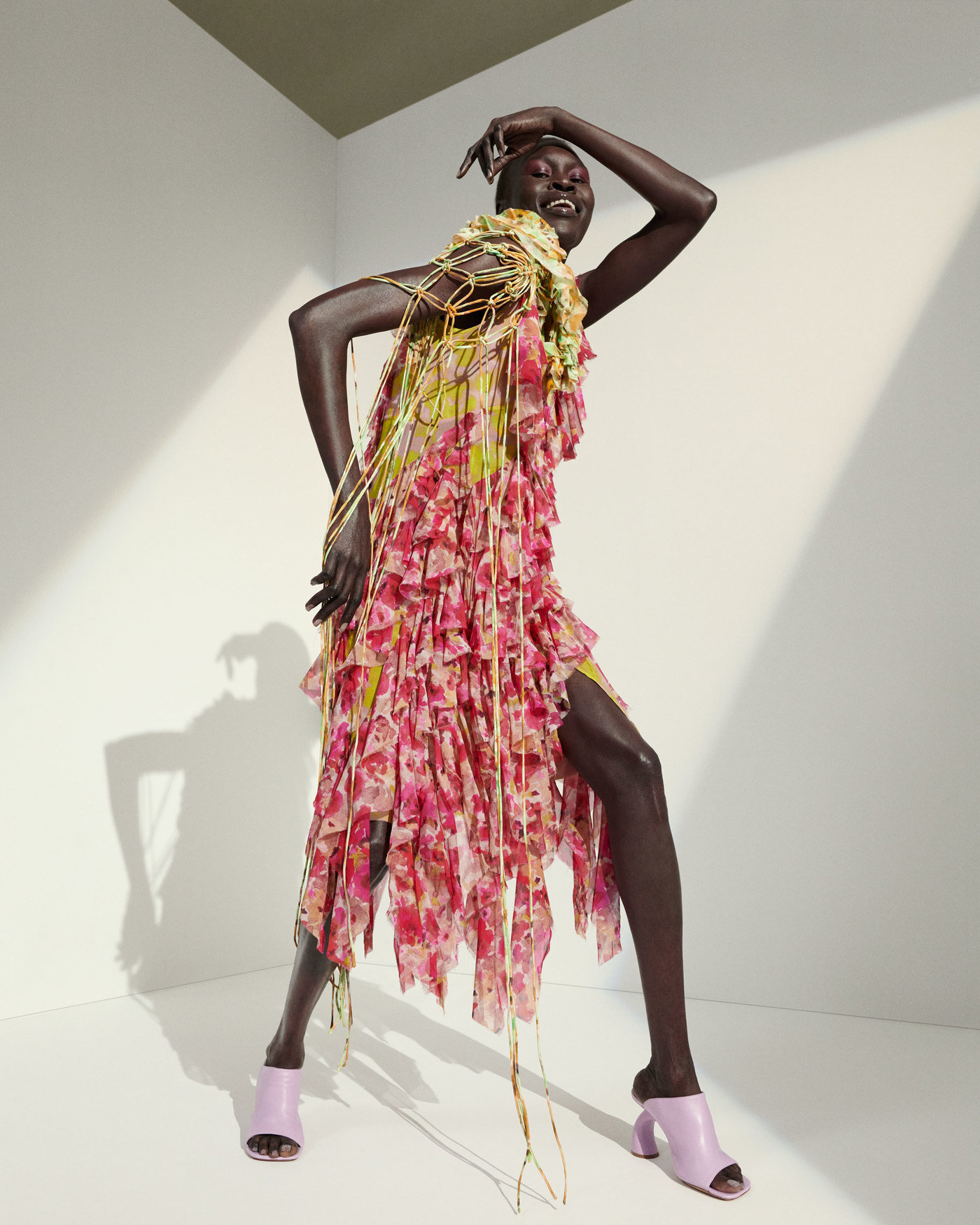 Alek wek 02 v2 1400 xxx q85